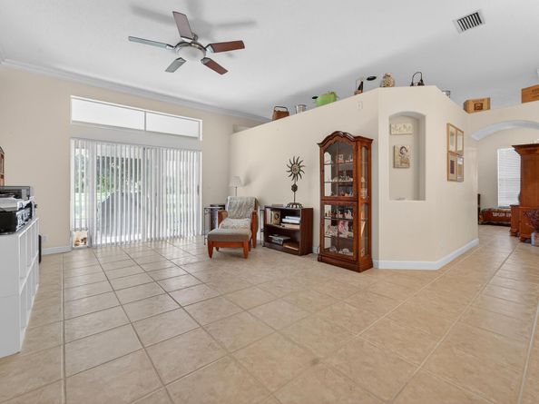 6243 Sand Hills Circle, Lake Worth FL 33463