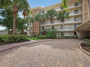 2201 Marina Isle Way 202, Jupiter FL 33477