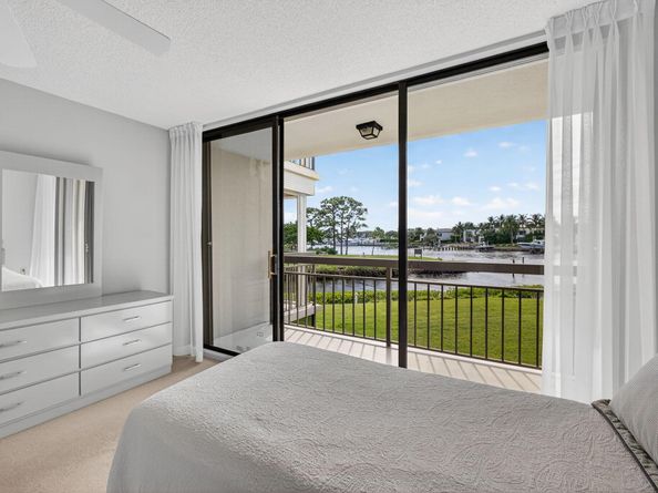 2201 Marina Isle Way 202, Jupiter FL 33477