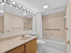 2201 Marina Isle Way 202, Jupiter FL 33477