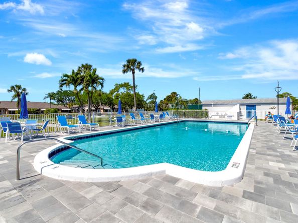 1225 Club Drive W B, Delray Beach FL 33445