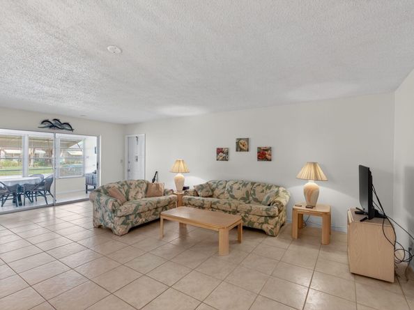 1225 Club Drive W B, Delray Beach FL 33445
