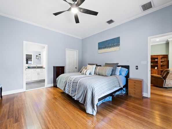 1551 Monroe St, Hollywood FL 33020