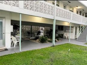 1717 Rodman St 18, Hollywood FL 33020