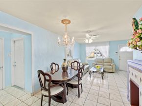 946 Alamanda Rd, West Palm Beach FL 33405