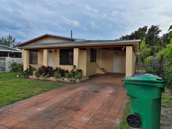 2520 NW 108th St, Miami FL 33167