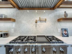 2579 Players Court, Wellington FL 33414