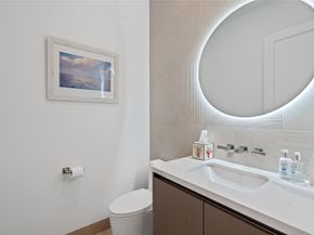 2103 N Riverside Dr, Pompano Beach FL 33062