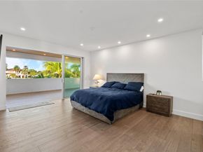 2103 N Riverside Dr, Pompano Beach FL 33062