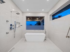 2103 N Riverside Dr, Pompano Beach FL 33062