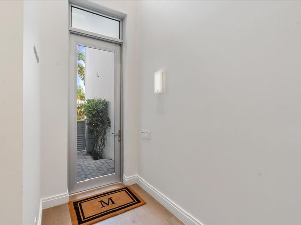 126 Macfarlane Drive, Delray Beach FL 33483