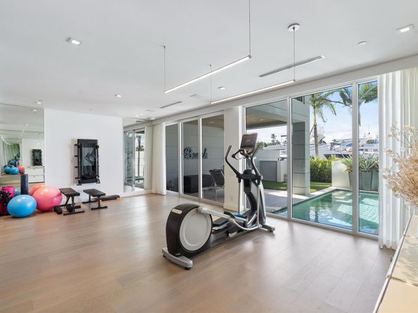 126 Macfarlane Drive, Delray Beach FL 33483