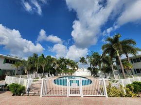 1821 NE 62nd St 431, Fort Lauderdale FL 33308