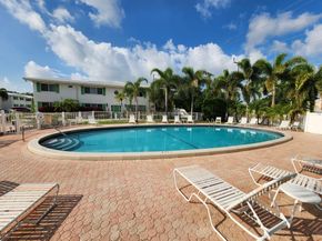 1821 NE 62nd St 431, Fort Lauderdale FL 33308