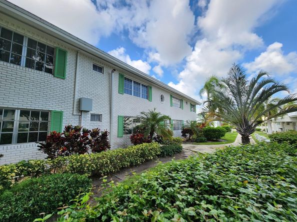 1821 NE 62nd St 431, Fort Lauderdale FL 33308