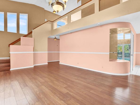 101 Van Gogh Way, Royal Palm Beach FL 33411