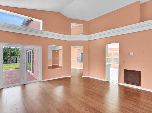 101 Van Gogh Way, Royal Palm Beach FL 33411