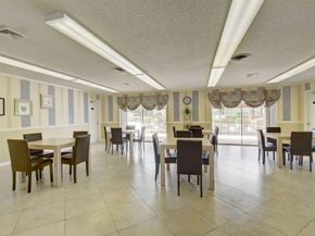 20 Abbey Lane 103, Delray Beach FL 33446