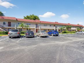 20 Abbey Lane 103, Delray Beach FL 33446