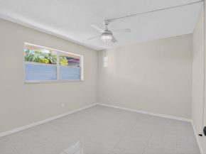 20 Abbey Lane 103, Delray Beach FL 33446