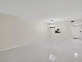 20 Abbey Lane 103, Delray Beach FL 33446