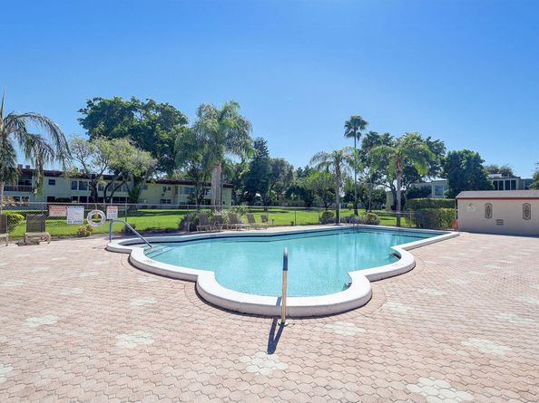 20 Abbey Lane 103, Delray Beach FL 33446