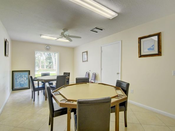 20 Abbey Lane 103, Delray Beach FL 33446