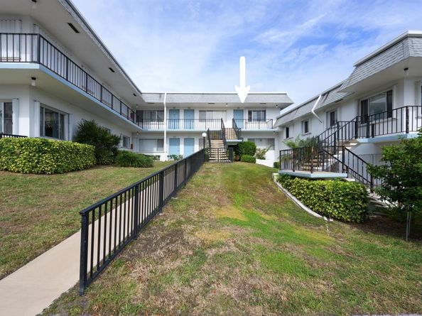 3402 Cynthia Lane 208, Lake Worth Beach FL 33461