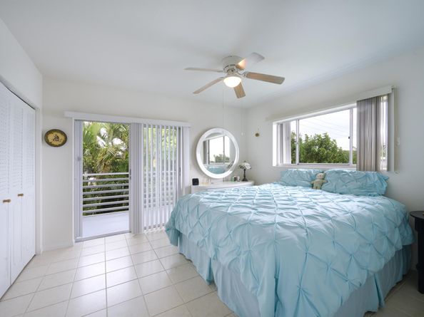 3402 Cynthia Lane 208, Lake Worth Beach FL 33461