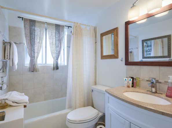 3402 Cynthia Lane 208, Lake Worth Beach FL 33461