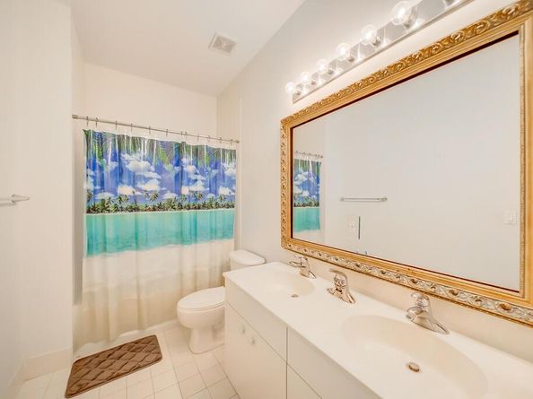 155 Bella Vista Way, Royal Palm Beach FL 33411