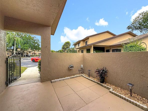 2300 NW 37th ave, Coconut Creek FL 33066