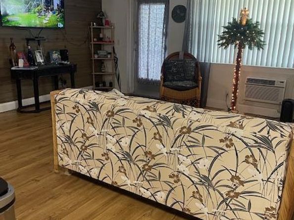 204 Windsor I, West Palm Beach FL 33417