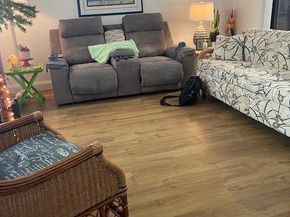 204 Windsor I, West Palm Beach FL 33417