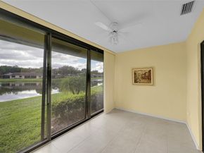8252 Springlake Dr 8252, Boca Raton FL 33496