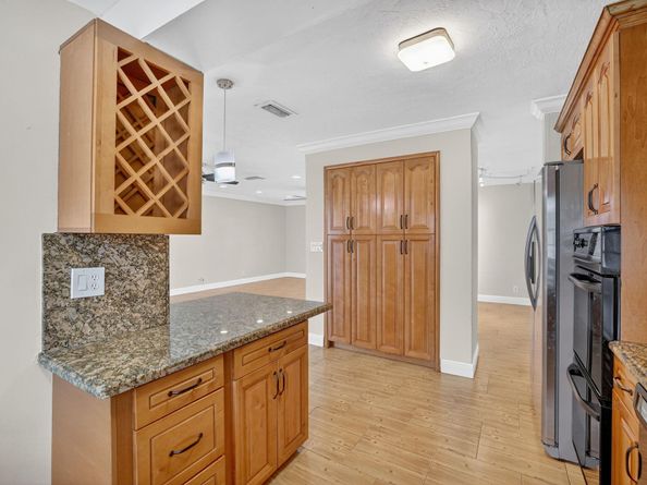 3352 SW 16th St, Fort Lauderdale FL 33312