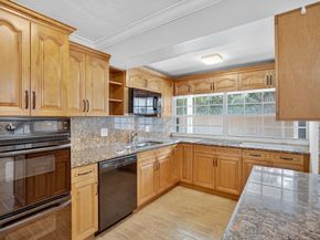 3352 SW 16th St, Fort Lauderdale FL 33312