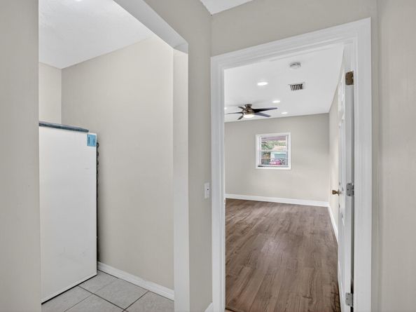 3352 SW 16th St, Fort Lauderdale FL 33312