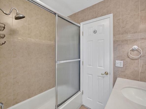 3352 SW 16th St, Fort Lauderdale FL 33312