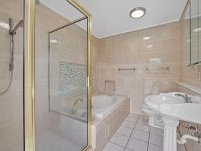 3352 SW 16th St, Fort Lauderdale FL 33312