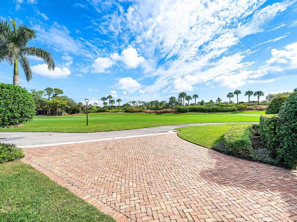 4026 Shelldrake Lane, Boynton Beach FL 33436