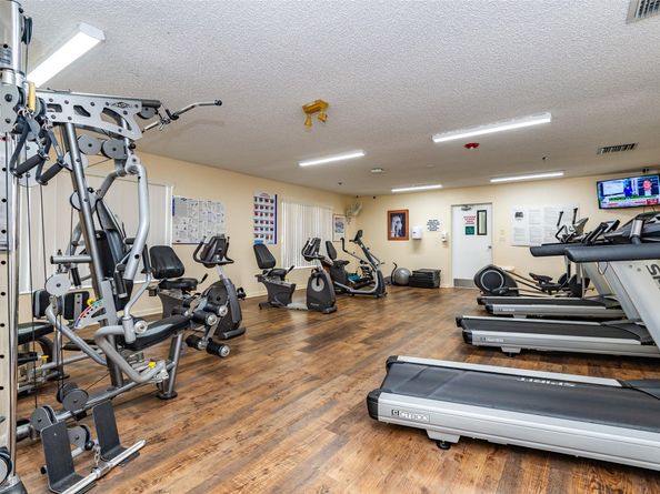 8077 Whispering Palm Dr 1, Boca Raton FL 33496