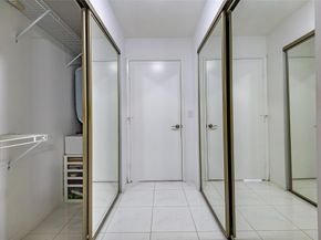 8077 Whispering Palm Dr 1, Boca Raton FL 33496