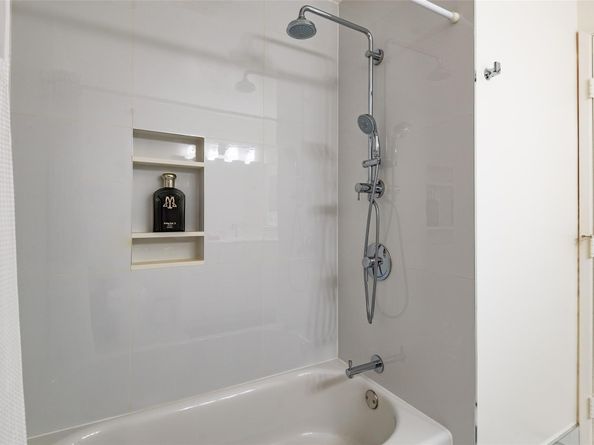 8077 Whispering Palm Dr 1, Boca Raton FL 33496