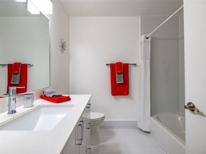 8077 Whispering Palm Dr 1, Boca Raton FL 33496