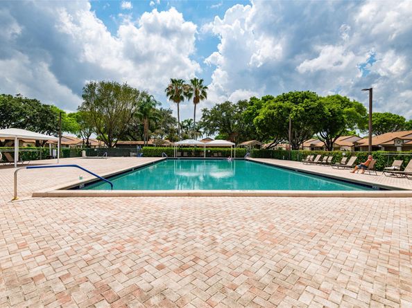 8077 Whispering Palm Dr 1, Boca Raton FL 33496
