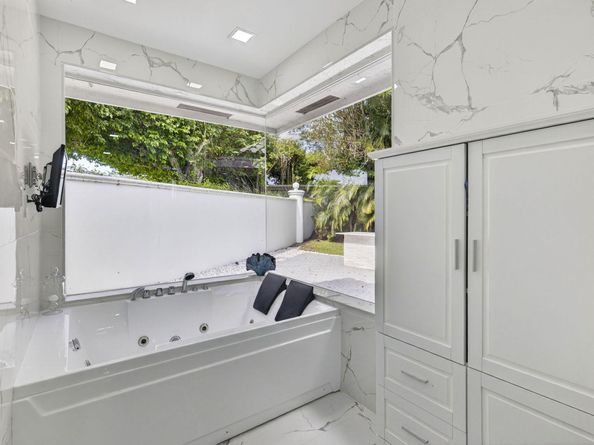 2673 NW 64th Boulevard, Boca Raton FL 33496