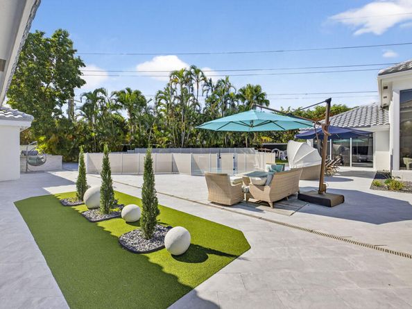 2673 NW 64th Boulevard, Boca Raton FL 33496