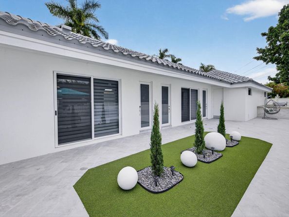 2673 NW 64th Boulevard, Boca Raton FL 33496