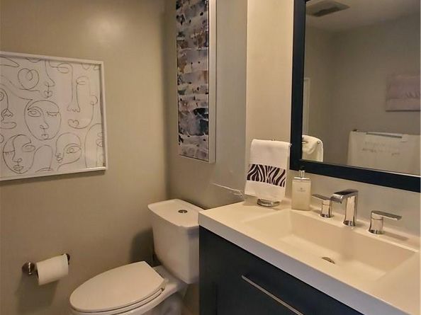 3850 Galt Ocean Dr 1008, Fort Lauderdale FL 33308